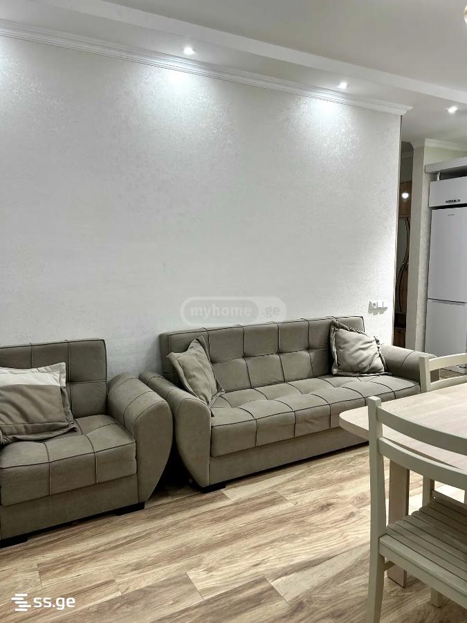 moskovi ave 13/1 - 3 rooms