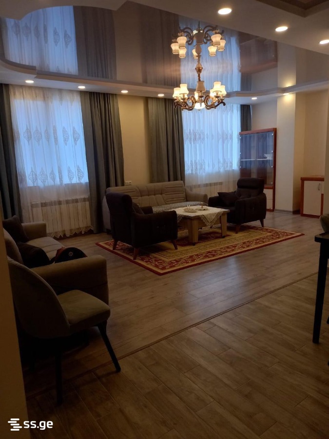 48 - 3 rooms