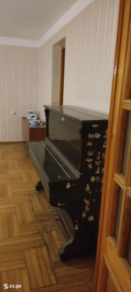 giorgi brtskinvale st. - 4 rooms