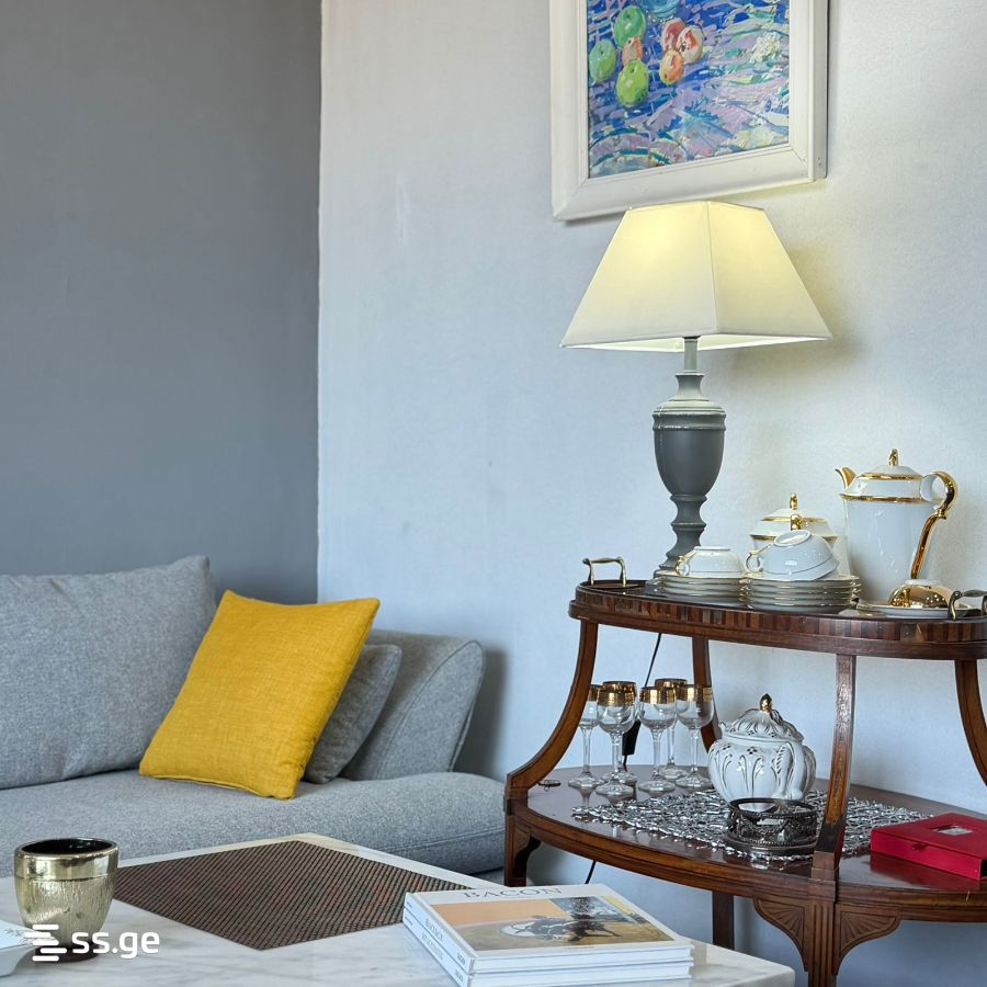 tamarashvili st. (vake) 11 - 4 rooms
