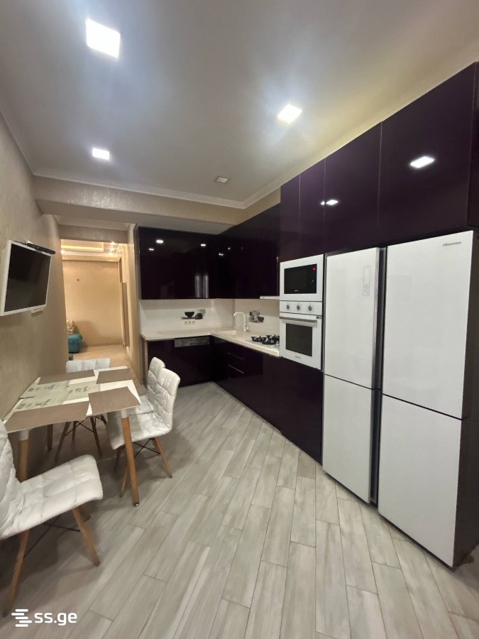 kaloubani st. 22 - 3 rooms