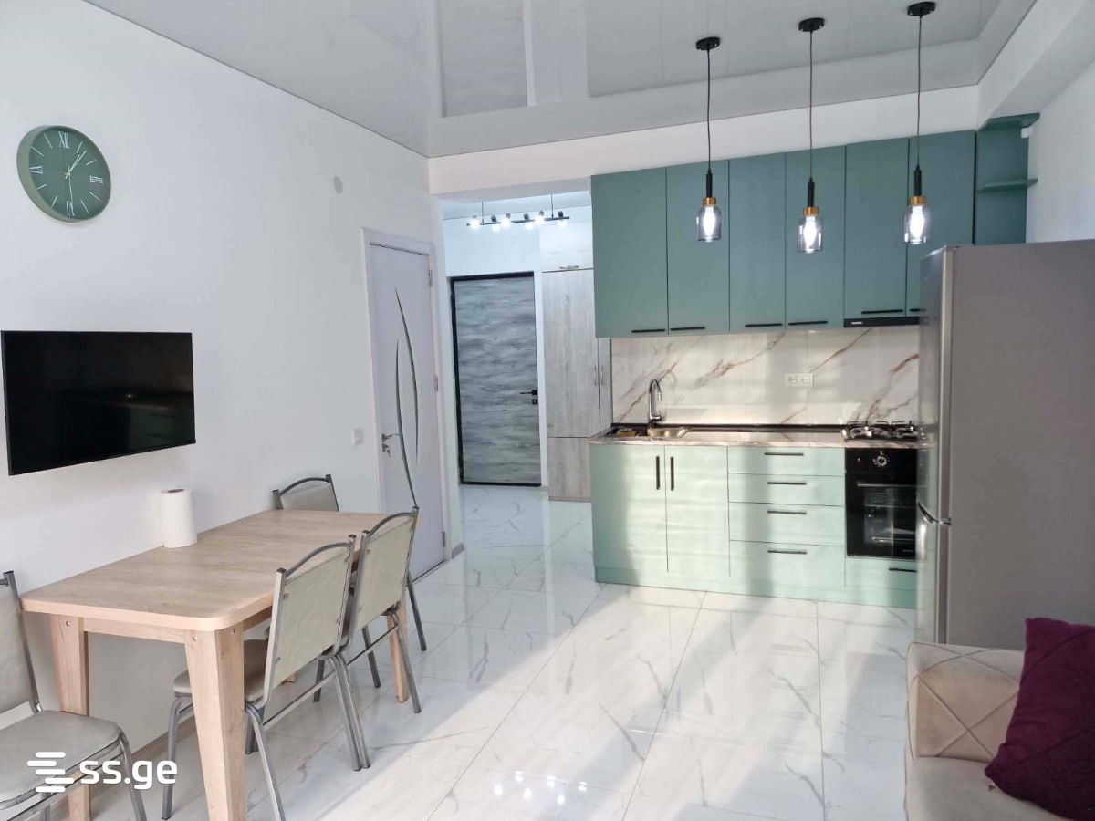 kaloubani st. 40 - 3 rooms