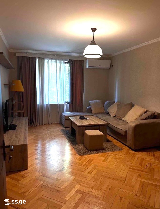 budapeshti st. - 3 rooms