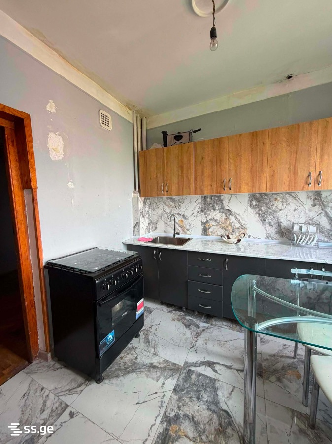 12 - 3 rooms