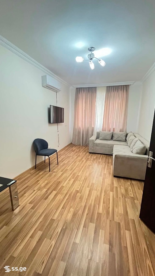 Micro. III, bl. V - Temka თემქაVკვარტალი - 3 rooms