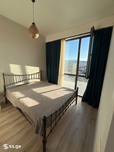 Nestan-Darejani st. - 3 rooms