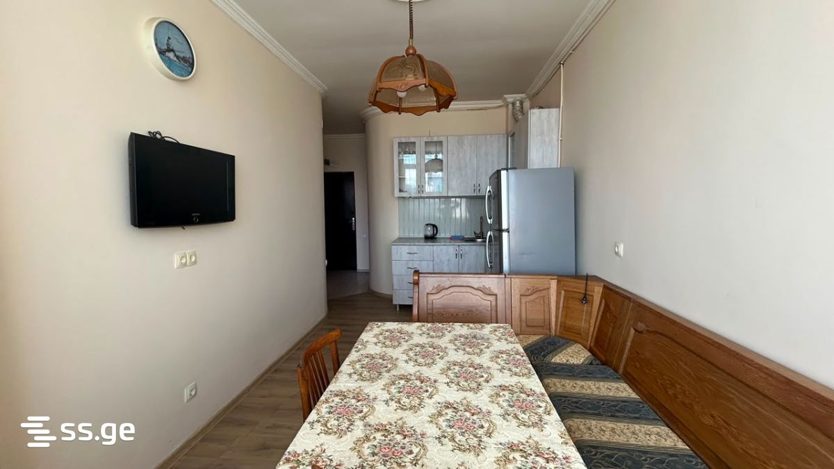 6 - 2 rooms