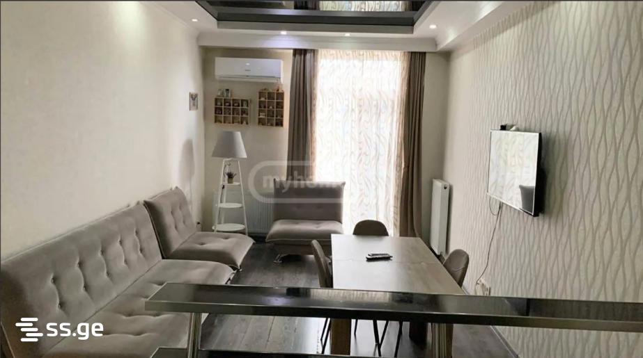 a.wereTlis avenue - 2 rooms