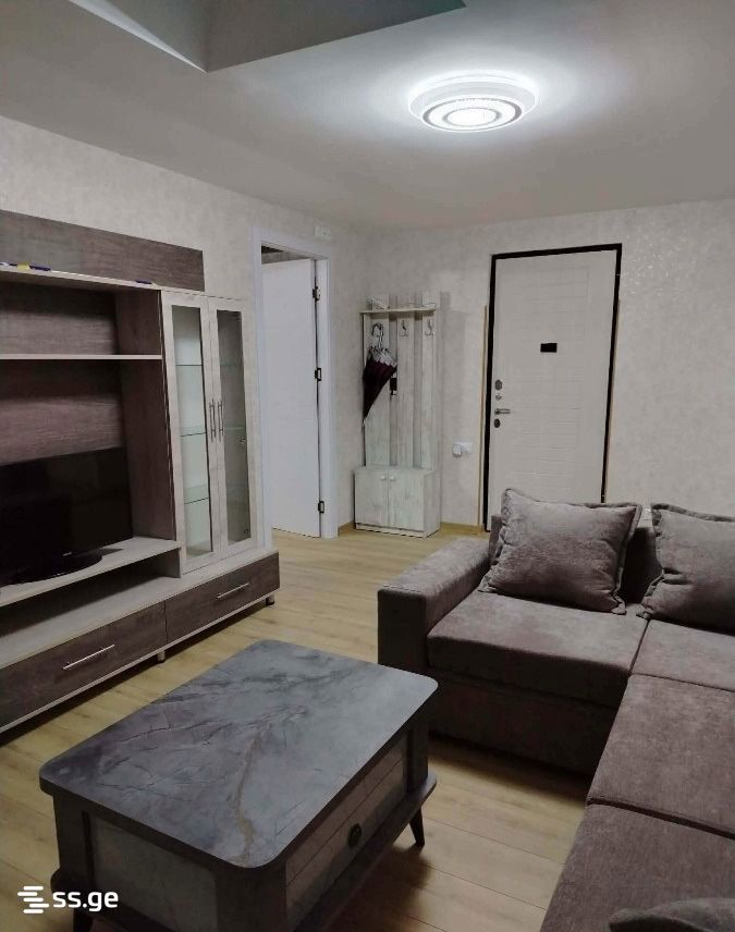 tamar mepe ave - 2 rooms