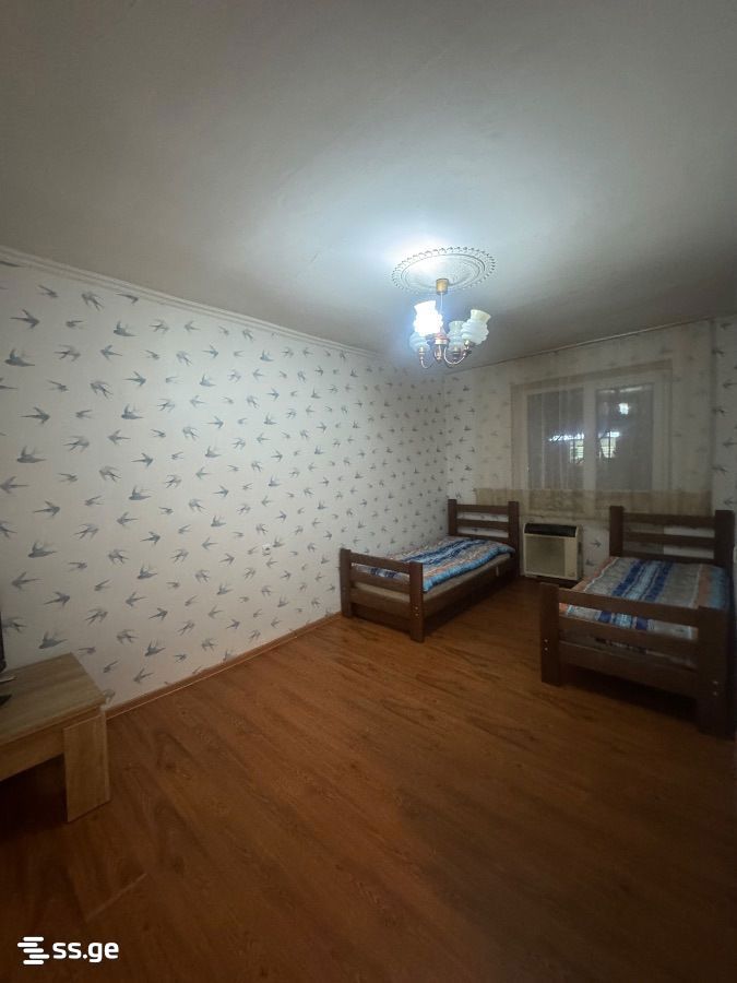 kandelaki st. 0 - 1 rooms