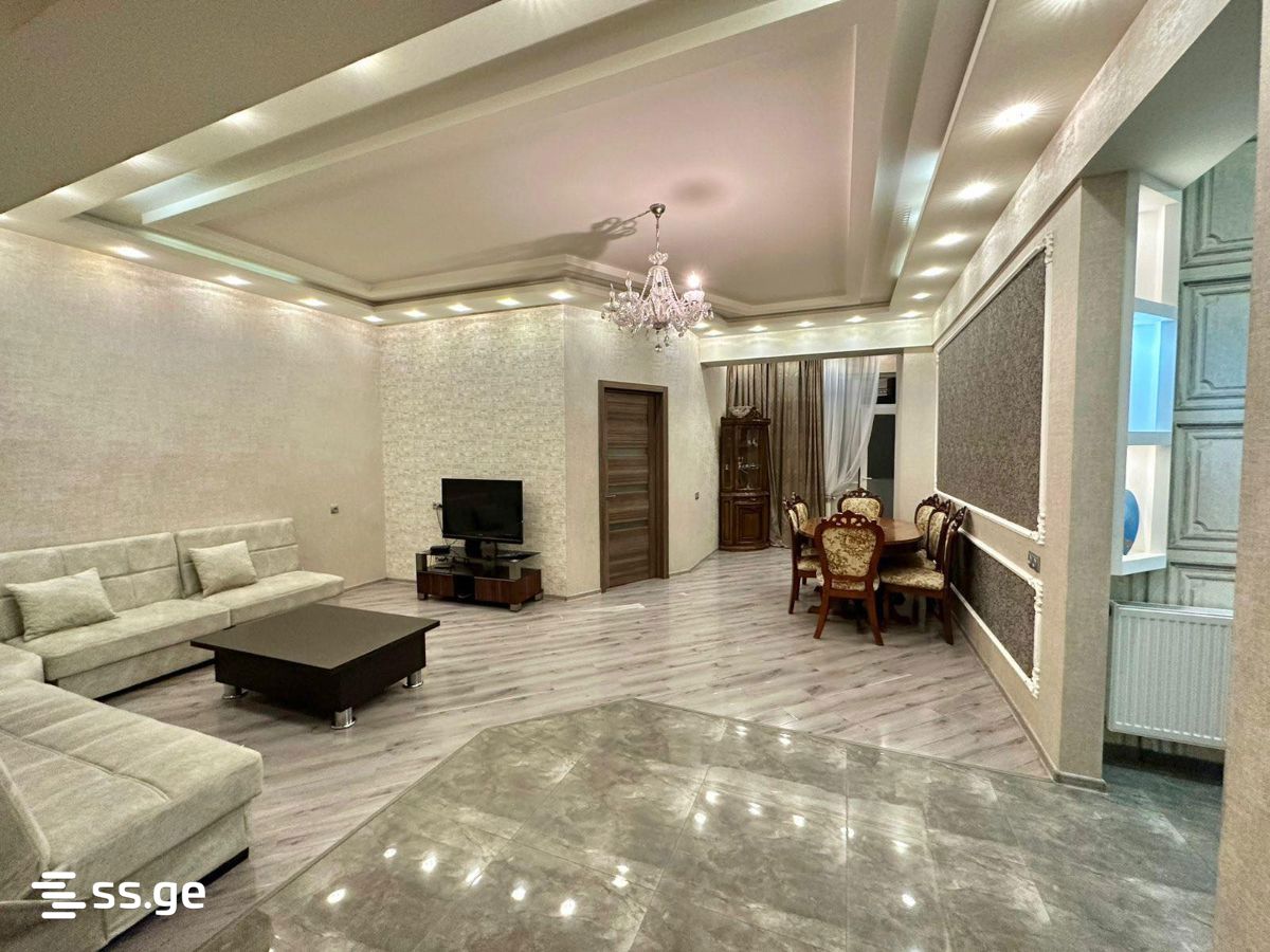 B.Kvernadze st. 35 - 4 rooms