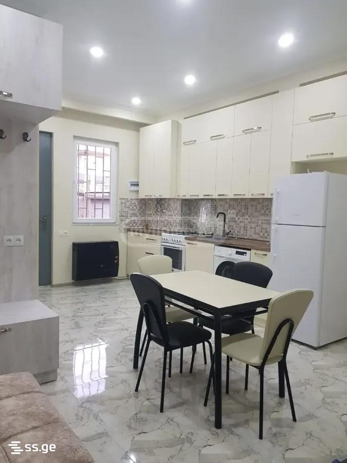 Arzakan Emukhvari st. - 2 rooms