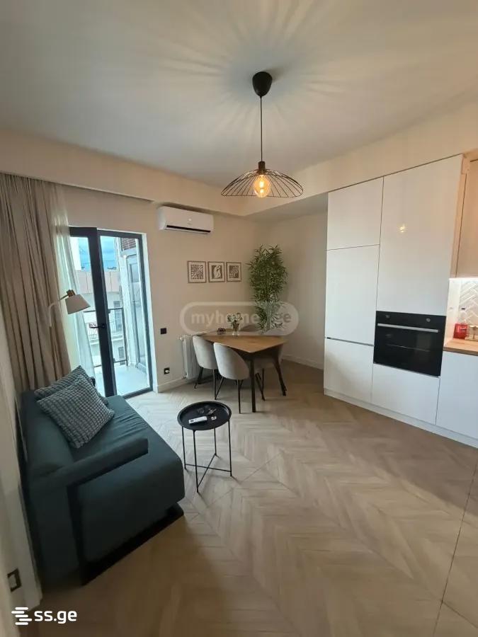 mirckhulava st. 9 - 4 rooms