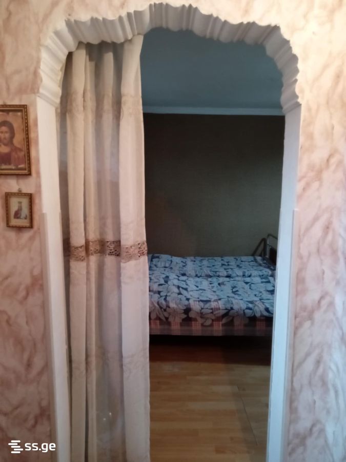 11 - 2 rooms