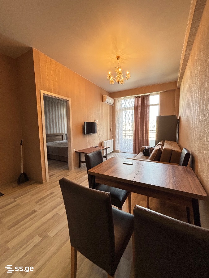 Gobronidze st. 1 - 2 rooms