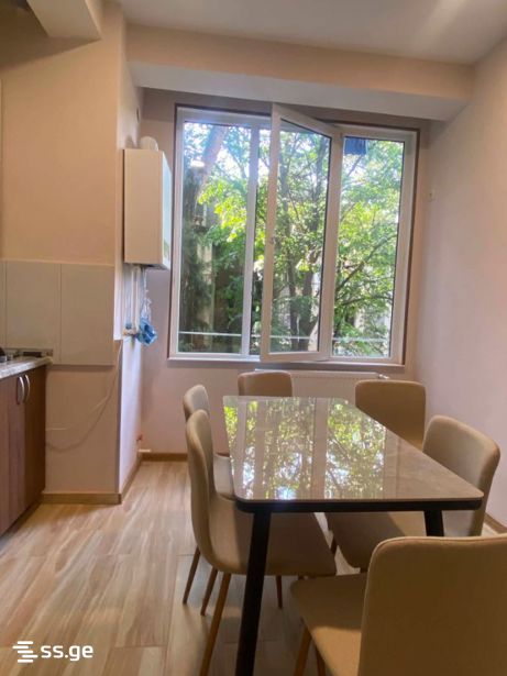 pekini st. 45 - 2 rooms
