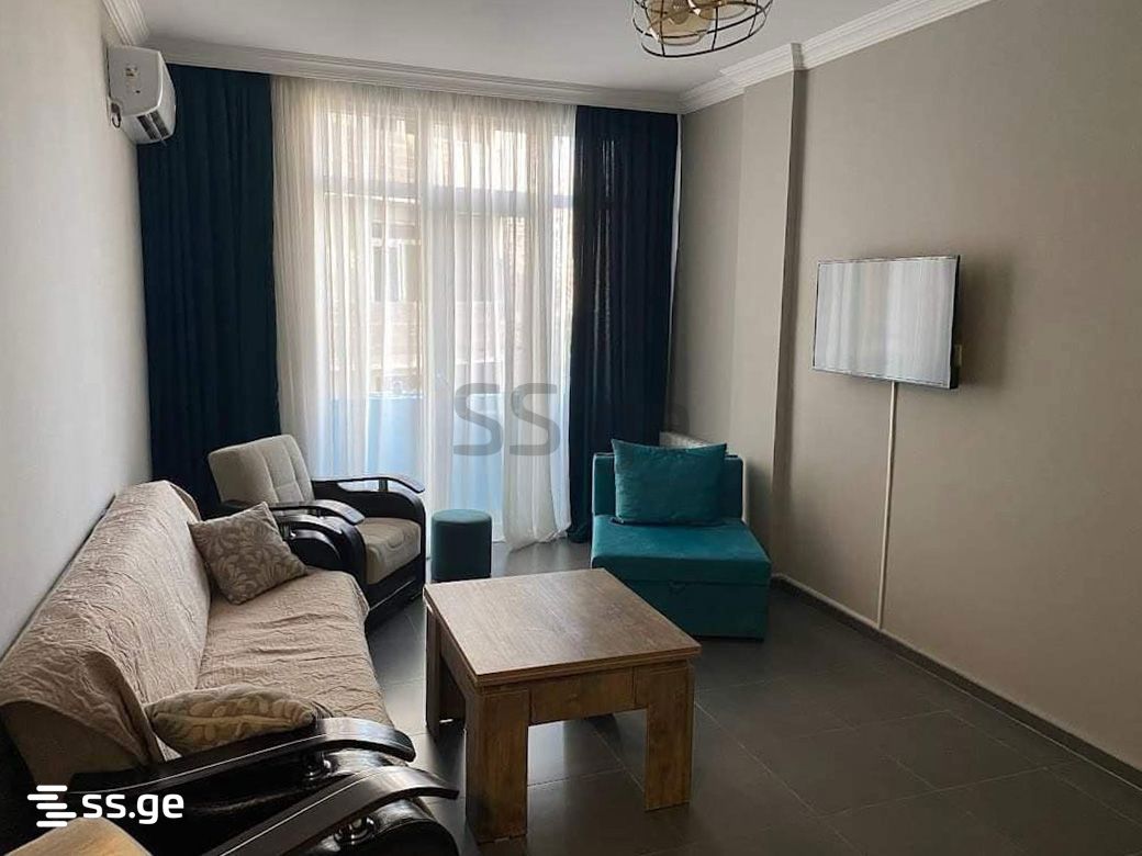 Besik St. 65 - 2 rooms