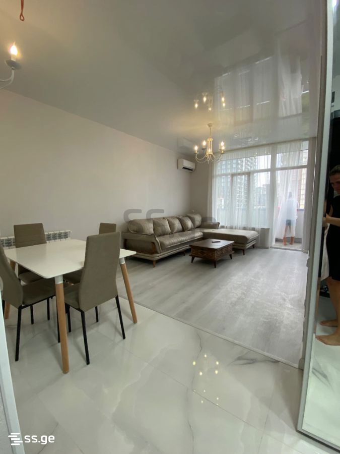 1 - 2 rooms