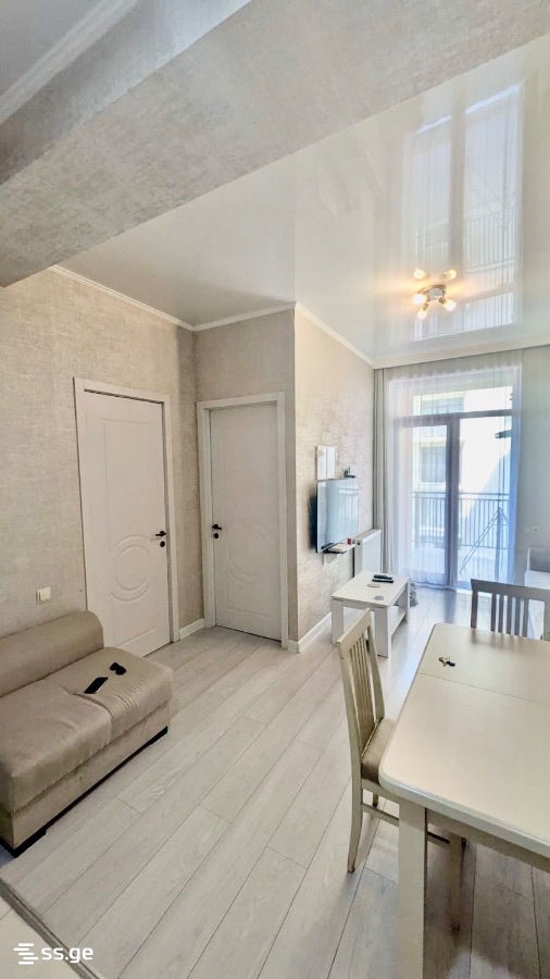 parnavaz mepe avenue 35 - 2 rooms