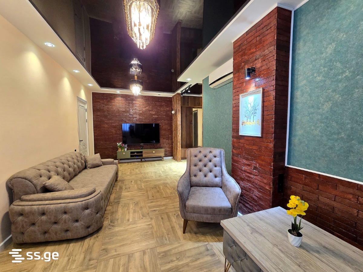5 - 3 rooms