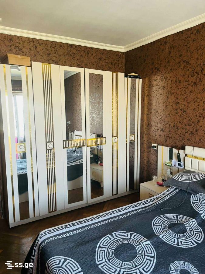panaskerteli st. 13 - 2 rooms