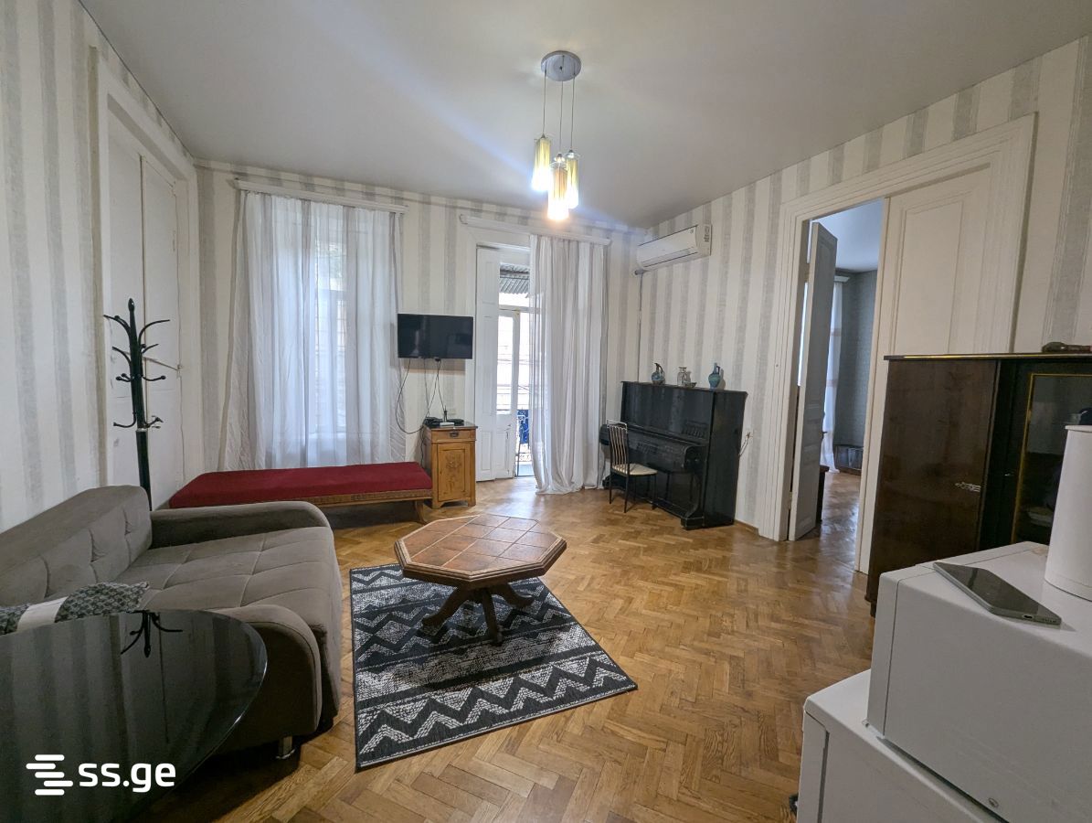 erekle II st. - 2 rooms