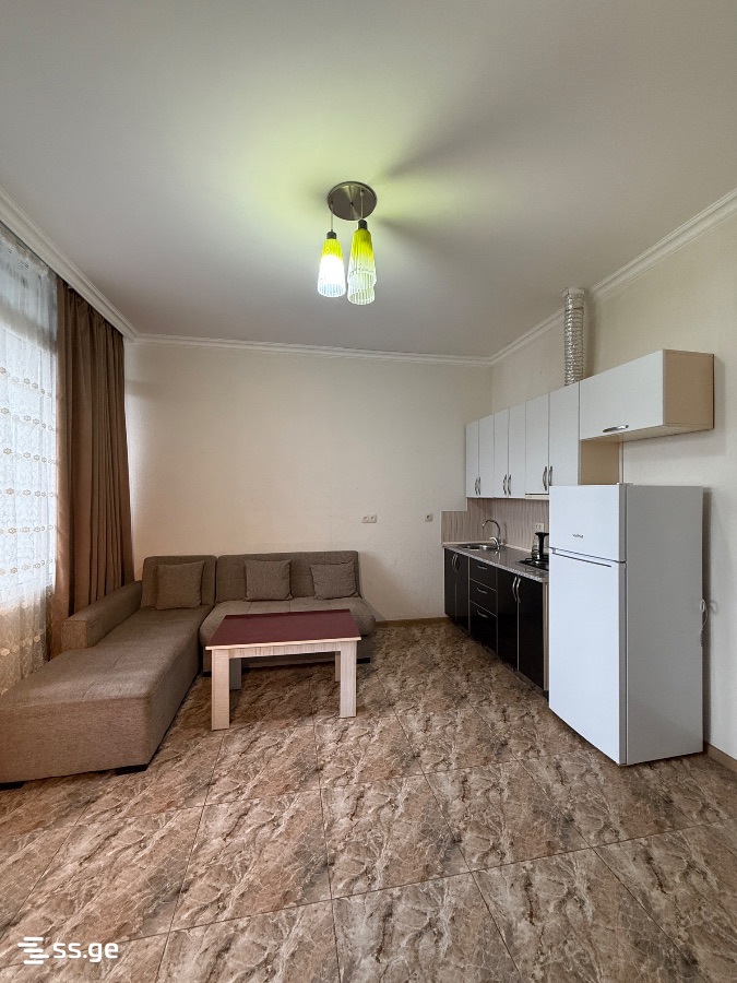 Khimshiashvili st. 4 - 2 rooms