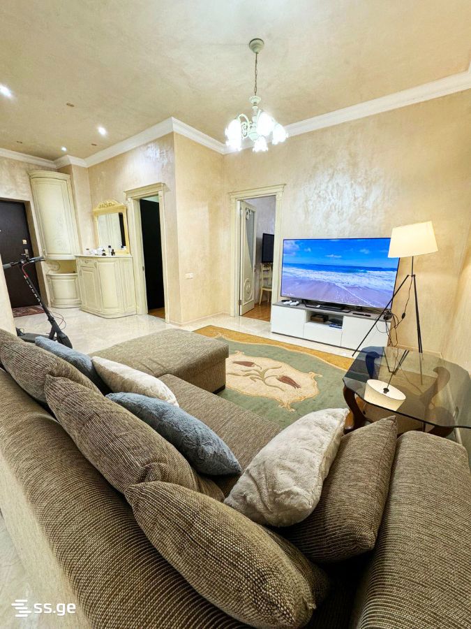 Sh. Rustaveli Ave. 61 - 3 rooms