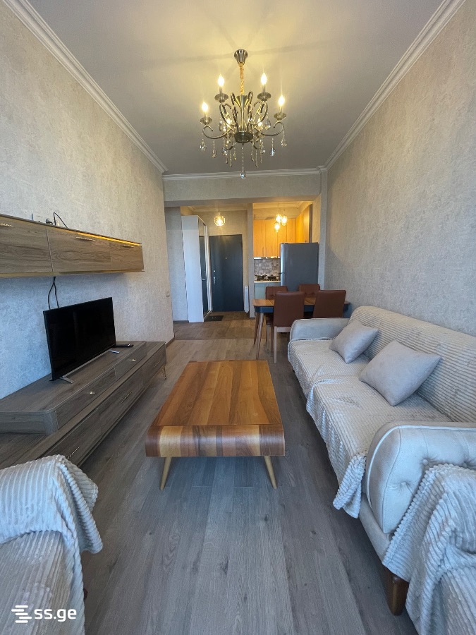giorgi brtskinvale st. 4 - 2 rooms