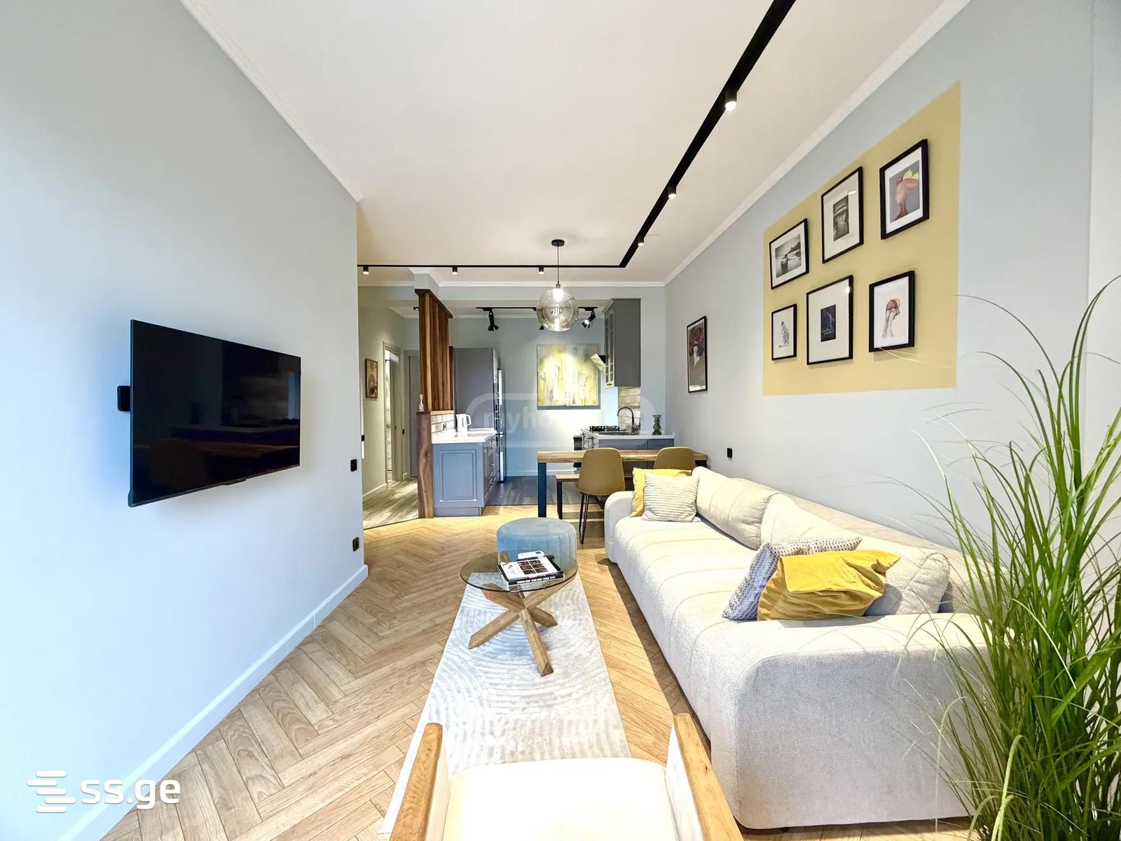 u. chkheidze st. 12 - 3 rooms