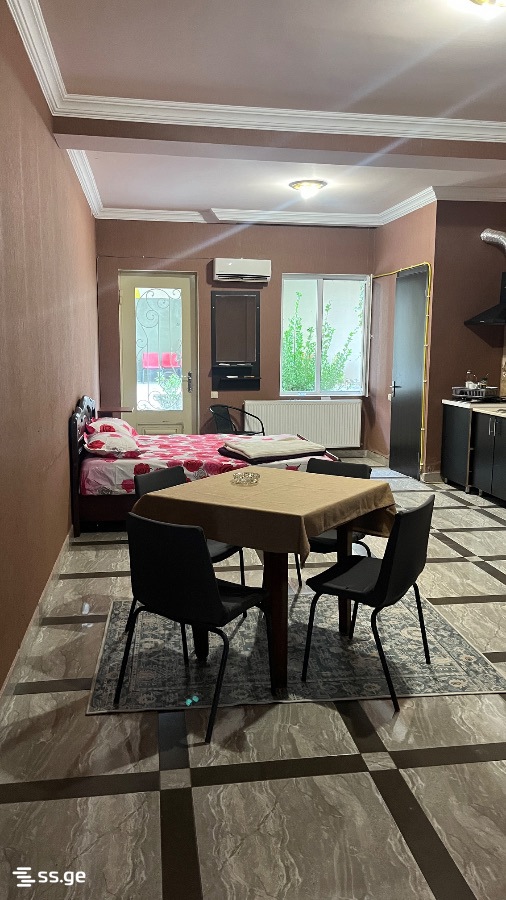 mnatobi st. 19 - 1 rooms