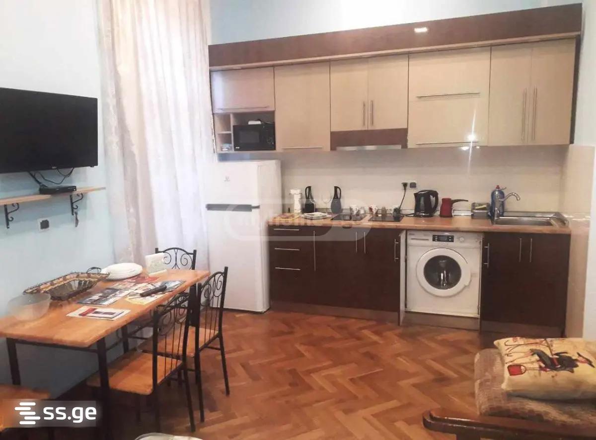 Kakhidze st. 8 - 2 rooms