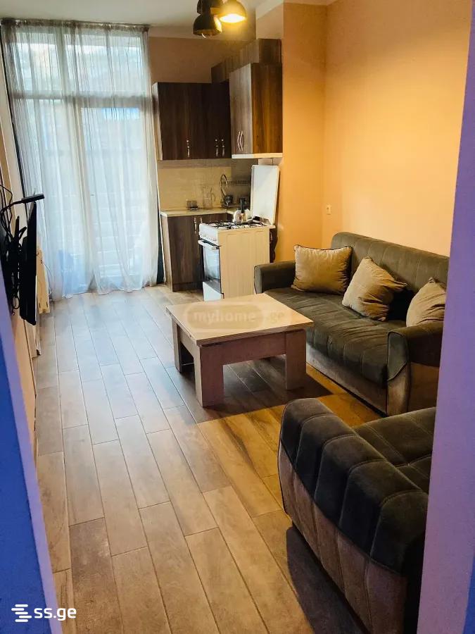 nucubidze st. 0 - 3 rooms