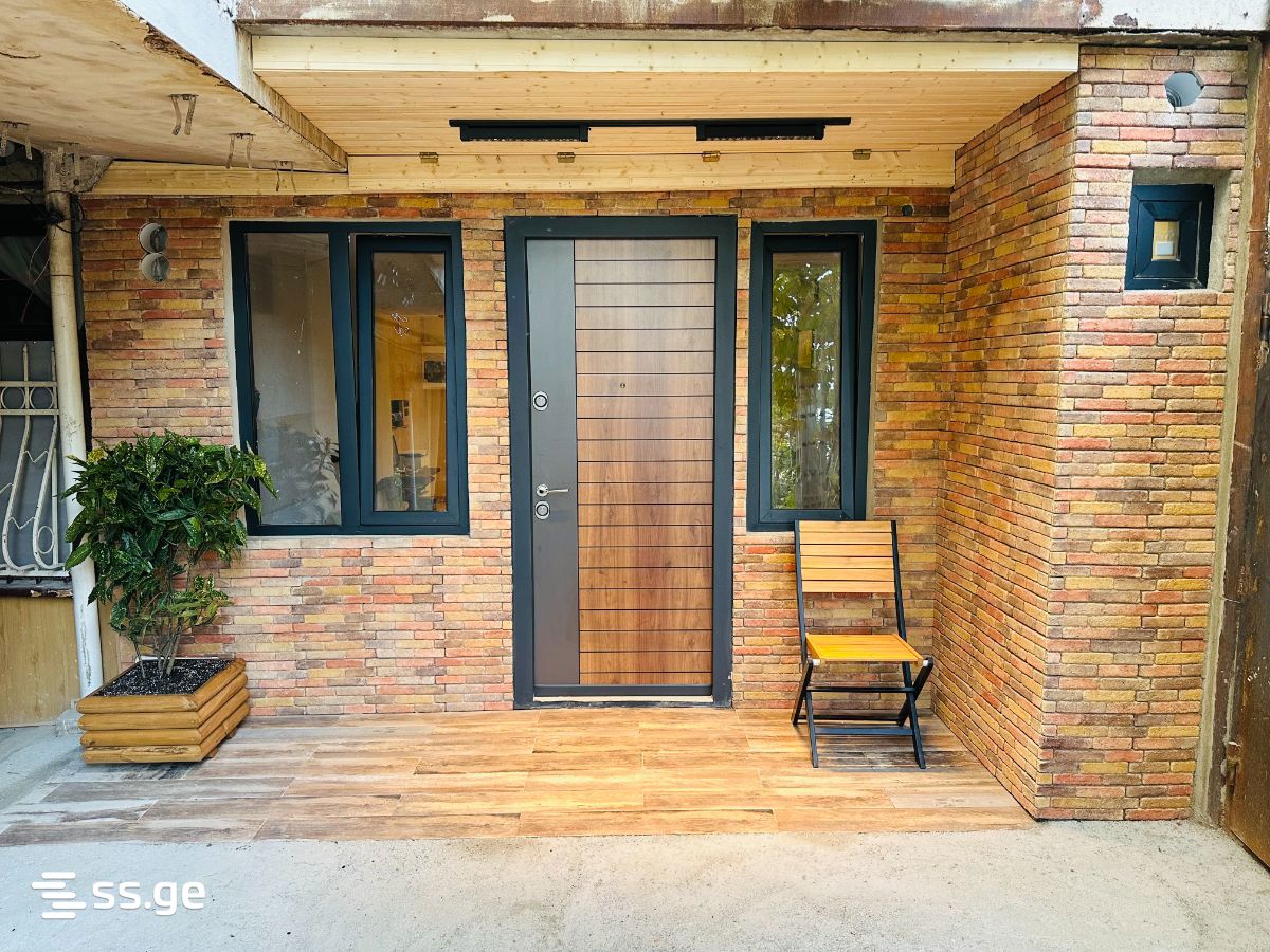 Gogoli st. 3 - 2 rooms