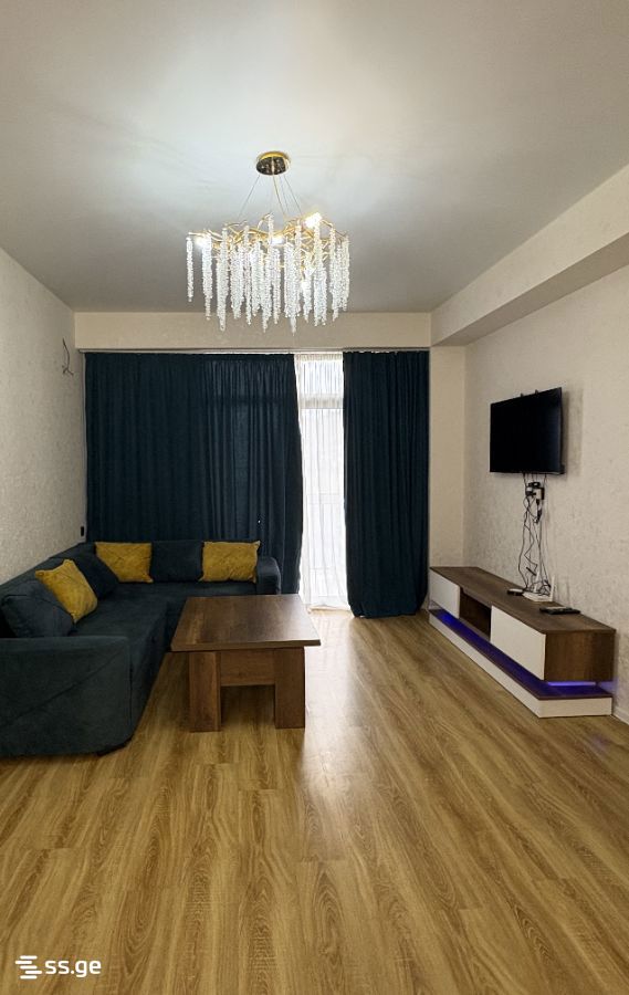 Mirian Mephe st. 113ა - 4 rooms