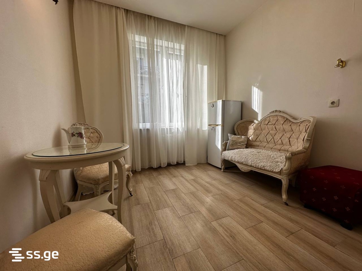 paliashvili st. 4 - 2 rooms