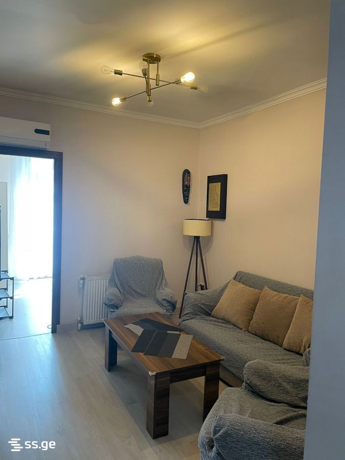 141 - 3 rooms