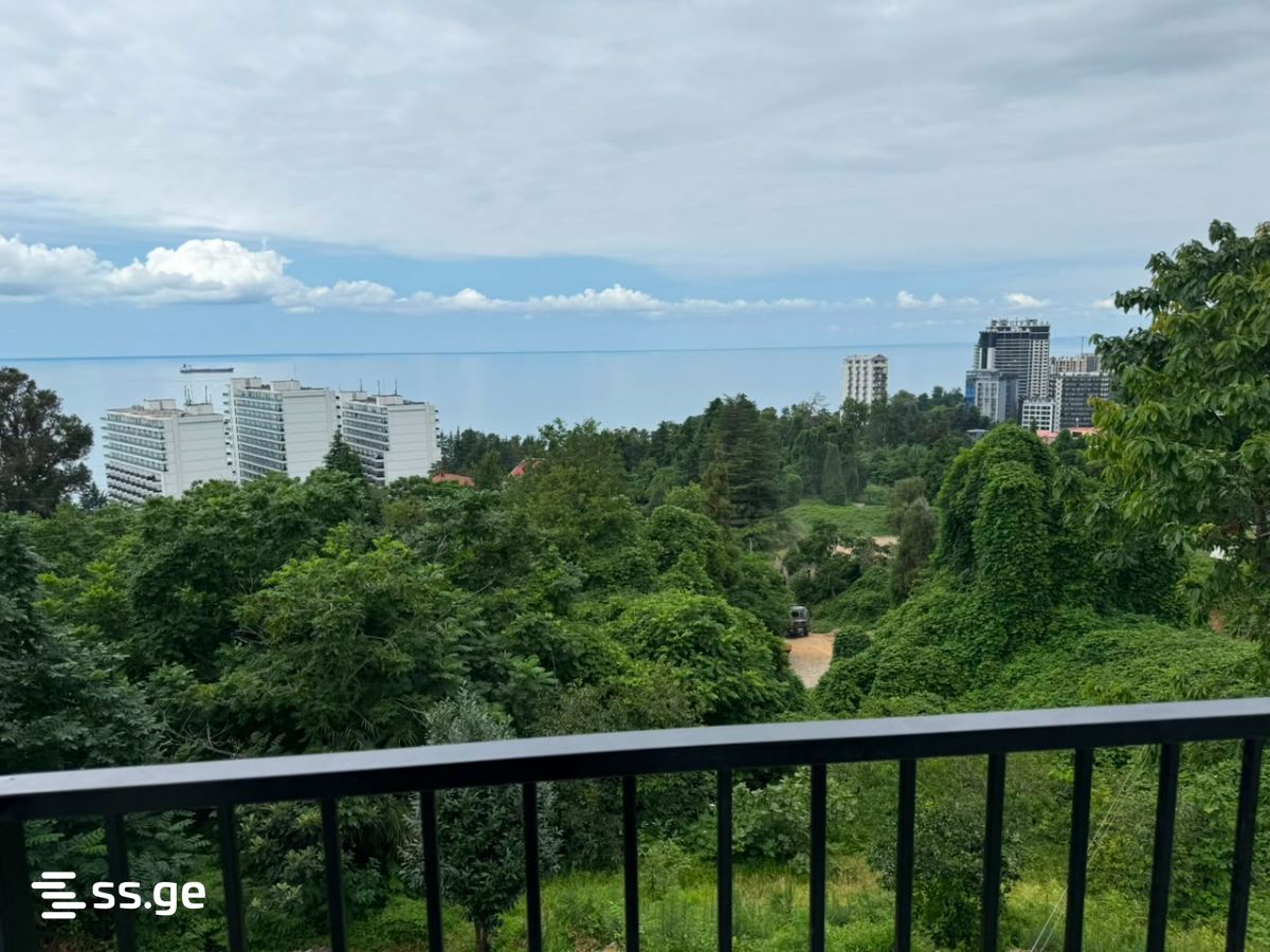 Tamar Mepe Avenue 32 - 5 rooms