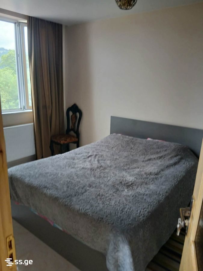 10 - 2 rooms