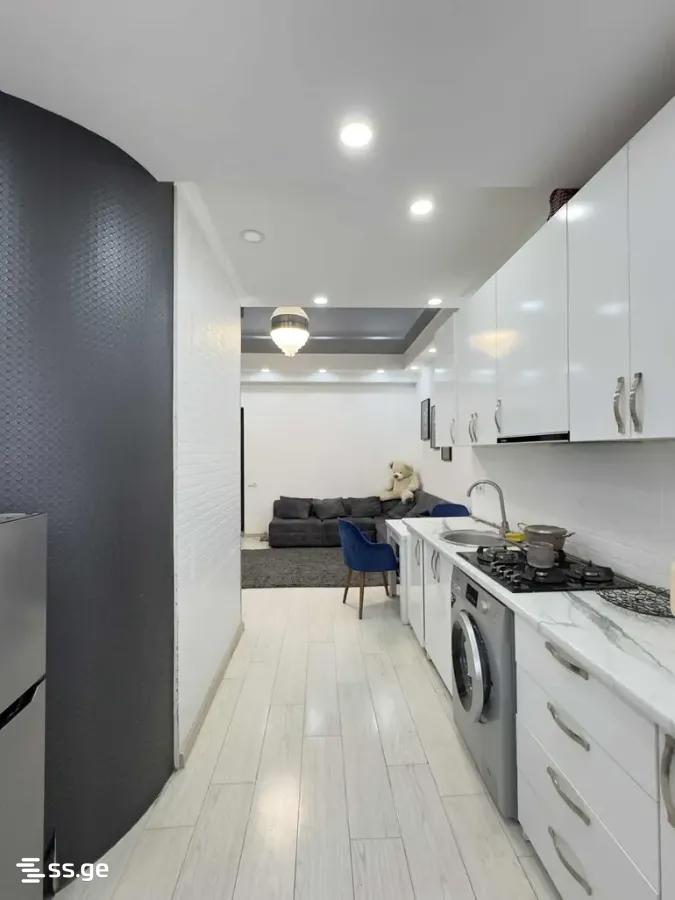 d. bakradze st. 6 - 2 rooms