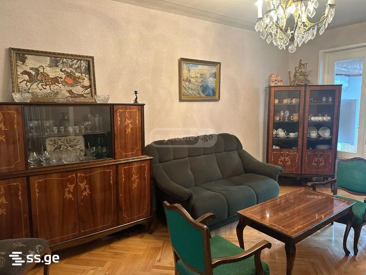 Aleksandre Basilaia's alley - 3 rooms