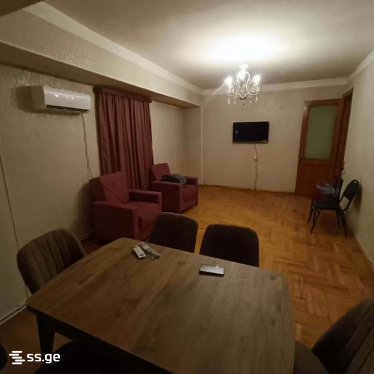Beri Gabriel Salosi Ave. - 3 rooms
