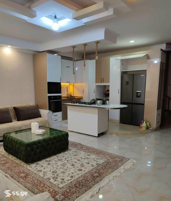 Tinatini st. 22 - 4 rooms