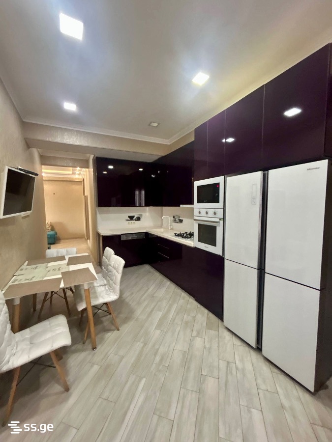 kaloubani st. 24 - 3 rooms