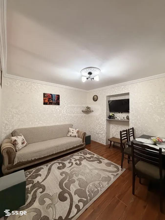 4 - 3 rooms