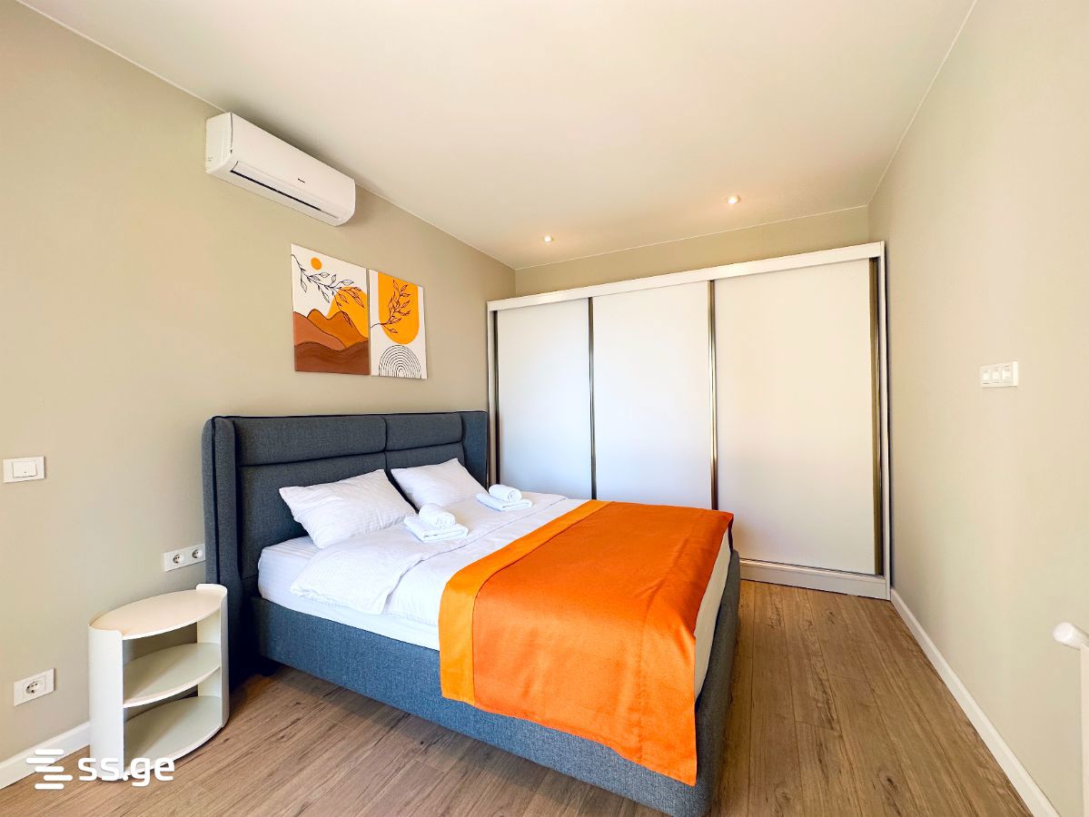 D. Mamuladze st. 27 - 2 rooms