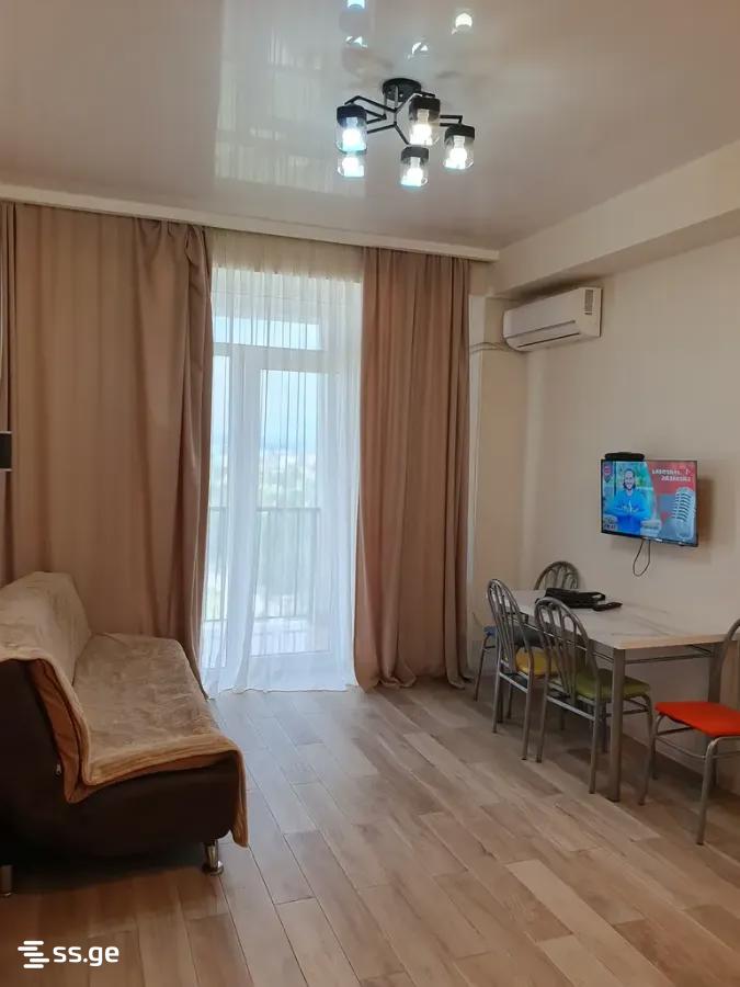 khomleli st. 56 - 3 rooms