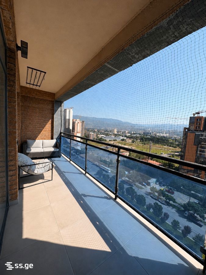 parnavaz mepe avenue 8 - 3 rooms