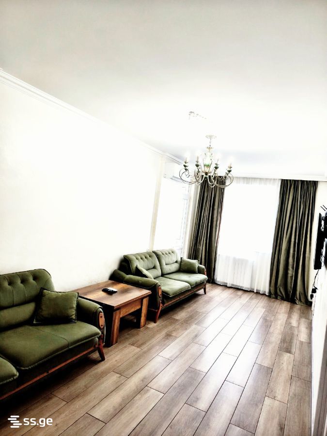10 - 3 rooms