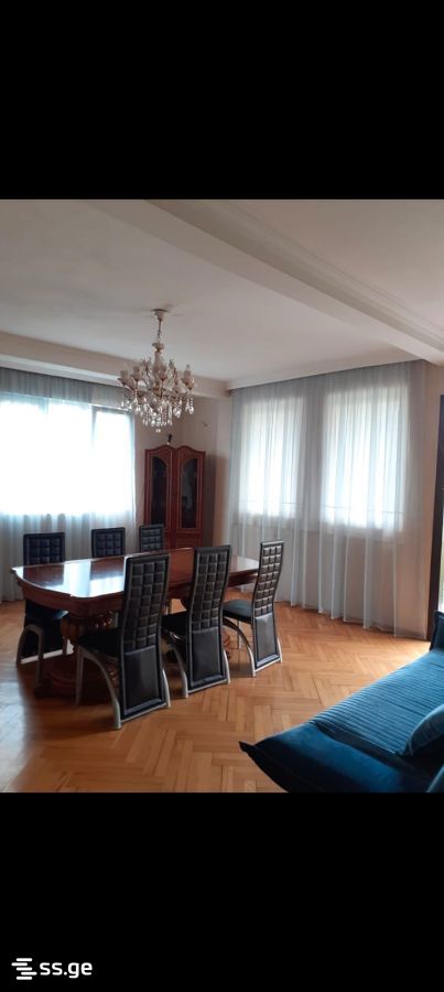 s. cincadze st 11 - 4 rooms